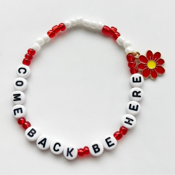 Taylor Swift Eras Tour Friendship Bracelet Red Album Come Back Be Here - Picture 1 of 1
